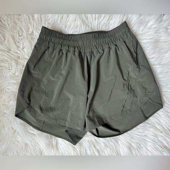 lululemon athletica Green Athletic Shorts - Picture 1 of 5